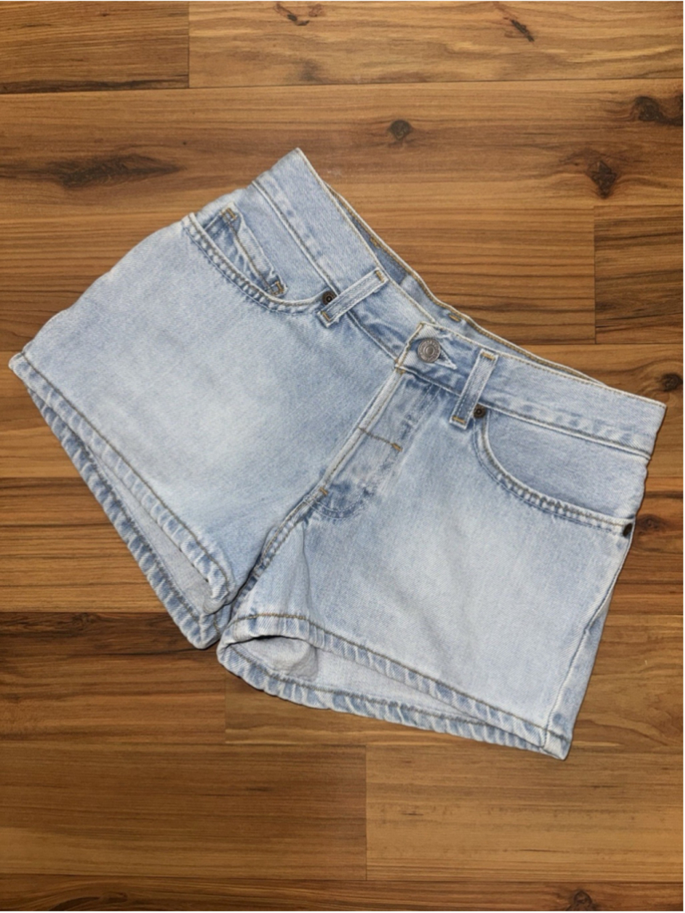 Vintage Y2K Levi's Mid Rise Denim Shorts Jr 1 Light Wash Micro Mini Retro 2000's